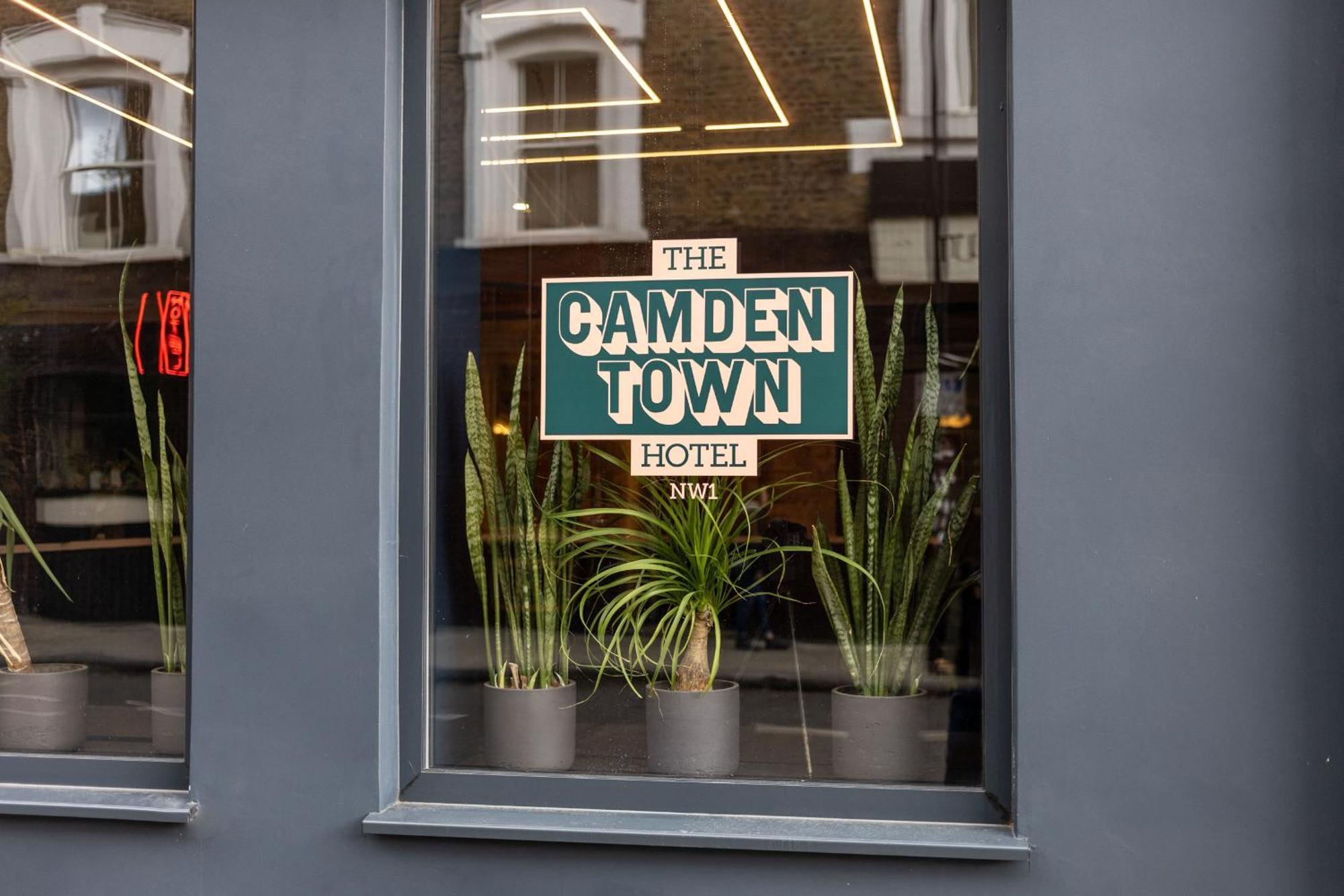 The Camden Town Hotel Лондон Экстерьер фото